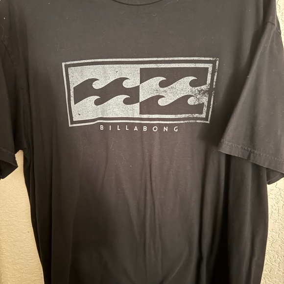 Billabong 2XL - Picture 1 of 1